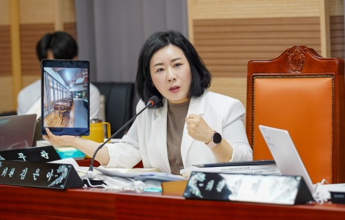 아산시의회 김은아 의원, 외암마을 저잣거리 활성화 방안 제시