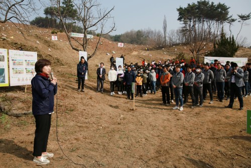 제74회 식목일기념 나무심기행사