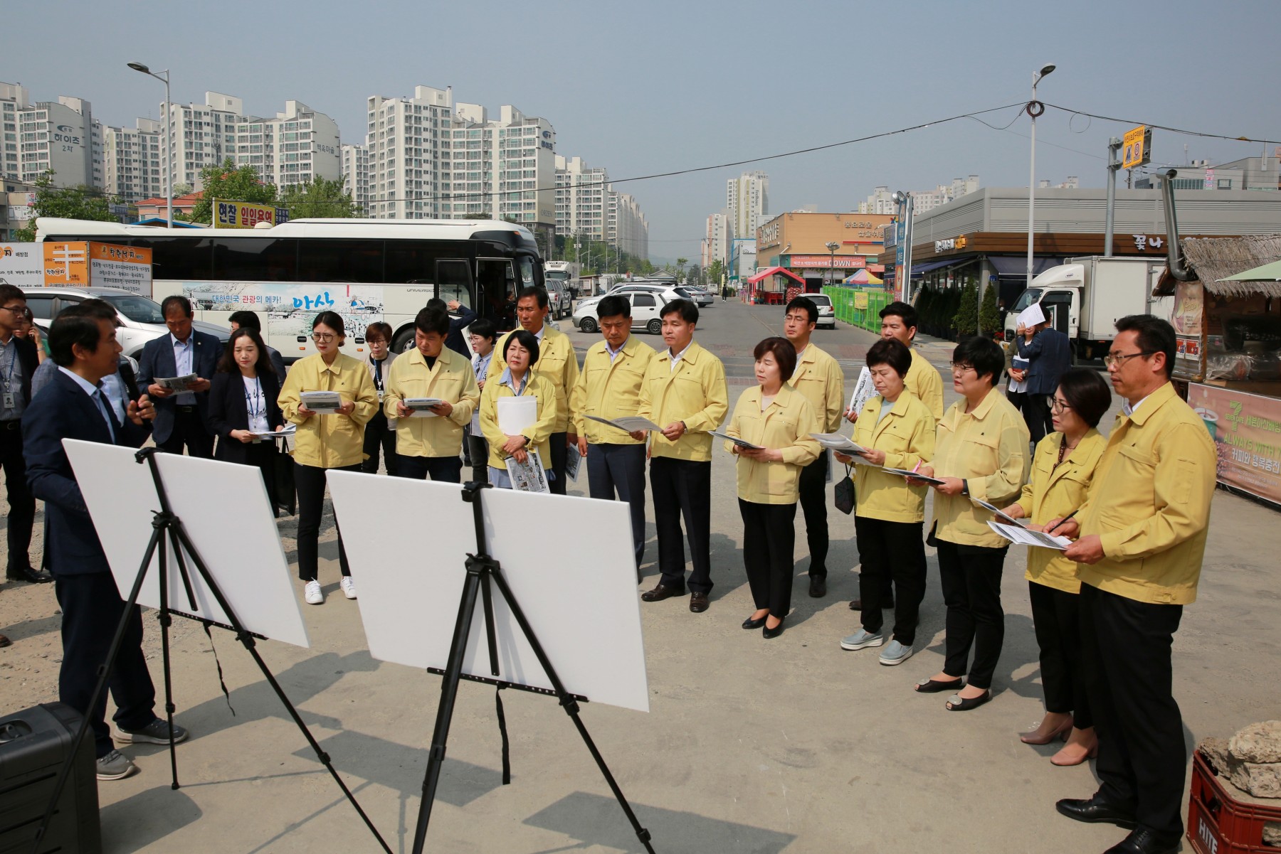 제212회 임시회 현안 주요사업장 현장 방문(배방폐철도)